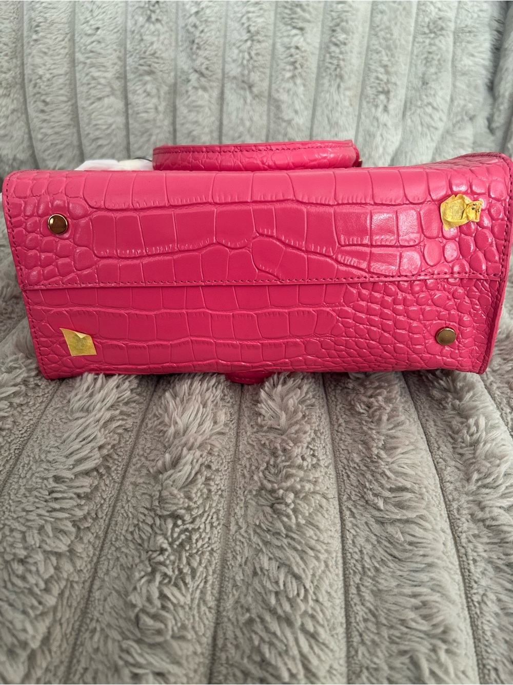 Kurt Geiger NWT Highgate Hot Pink Croc-Embossed Tote or Crossbody - Picture 3 of 5
